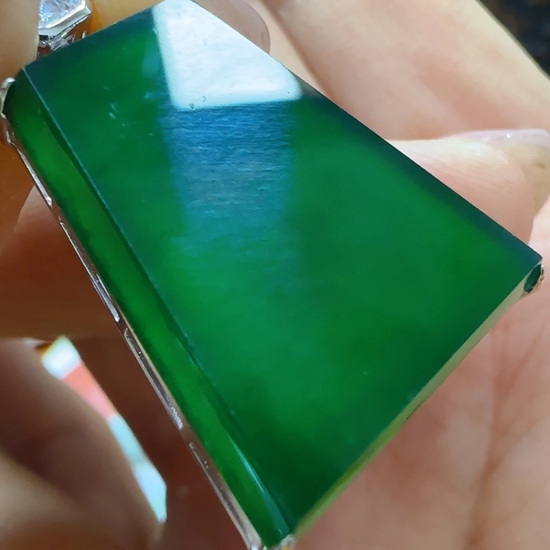 翡翠颈饰9K金镶嵌N*方翡翠770