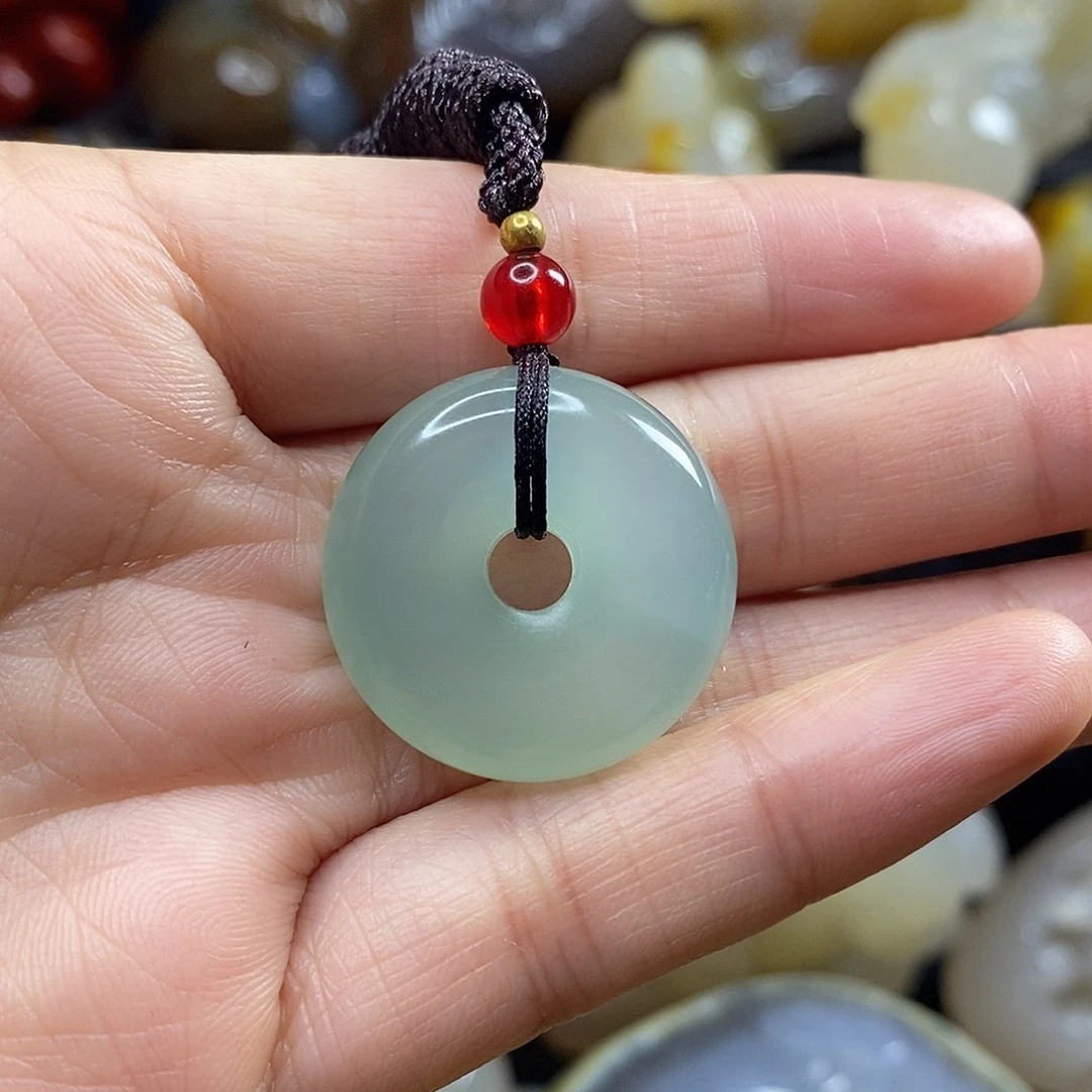 玛瑙/玉髓未镶嵌吊坠