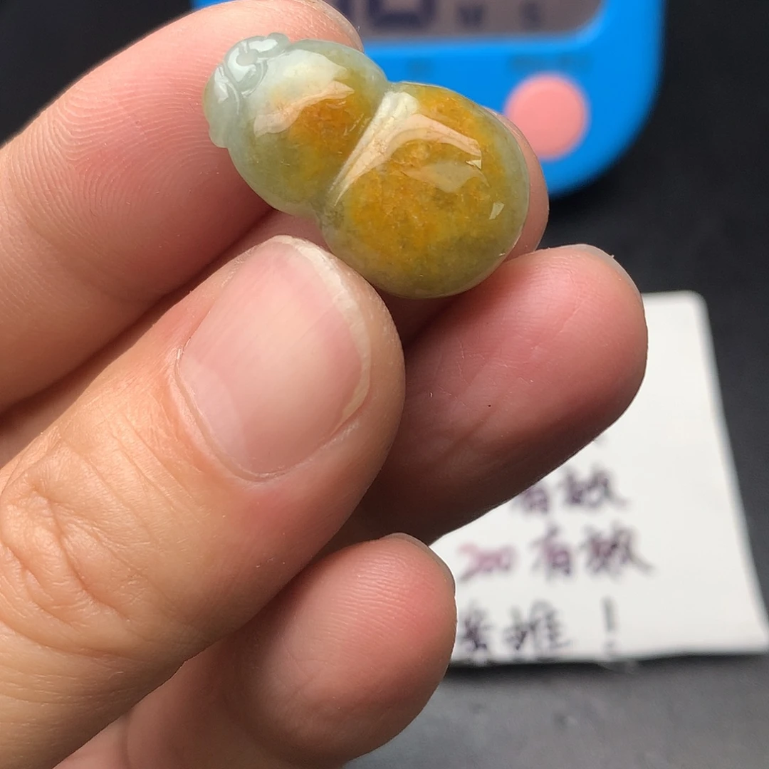 翡翠未镶嵌颈饰翡翠首饰和翡翠珠宝
