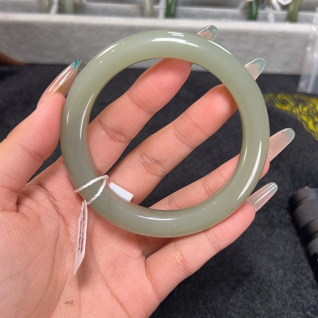 未镶嵌手镯和田玉C0008-55