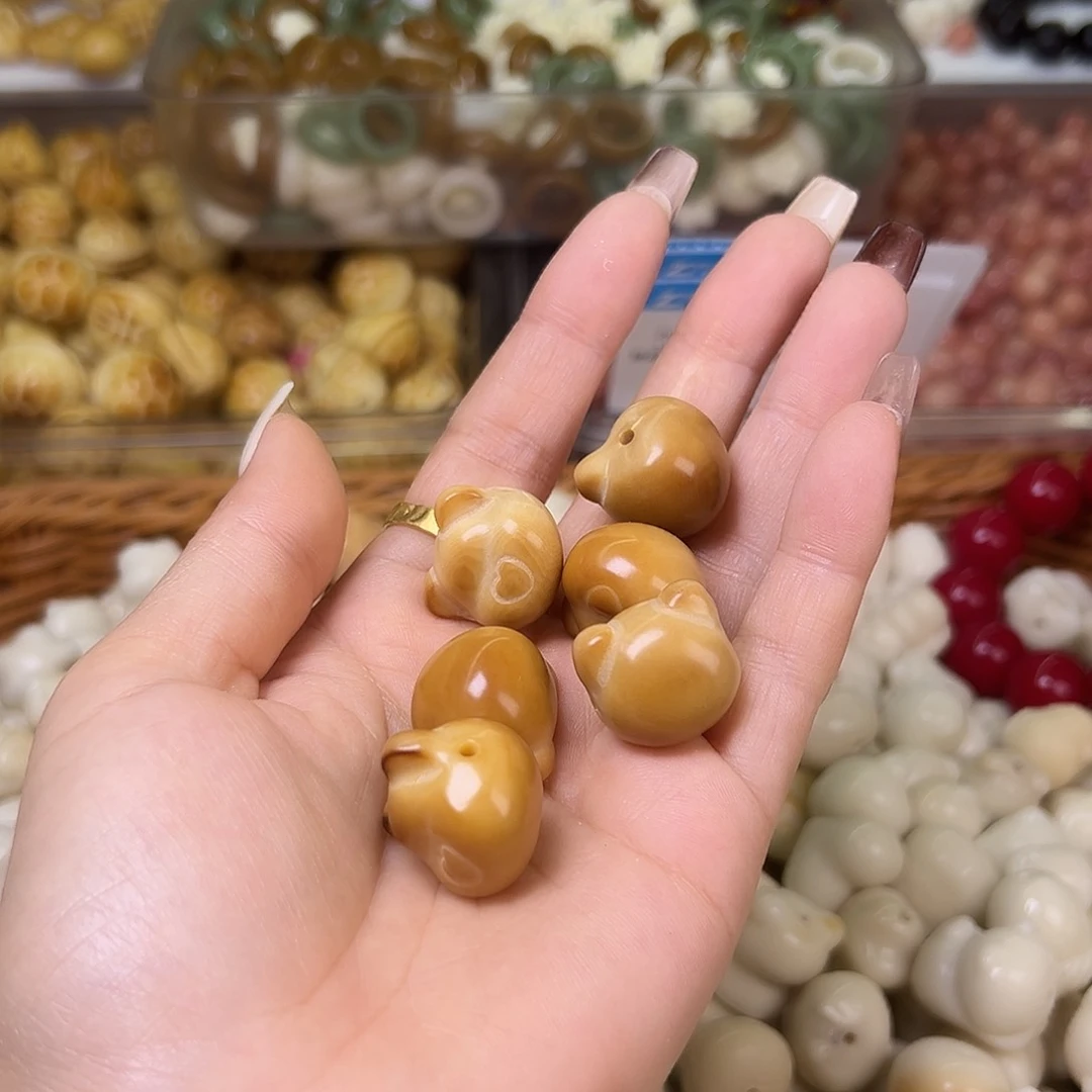菩提根/象牙果吊坠微瑕炭烤小熊头7颗手捻量孔道有裂