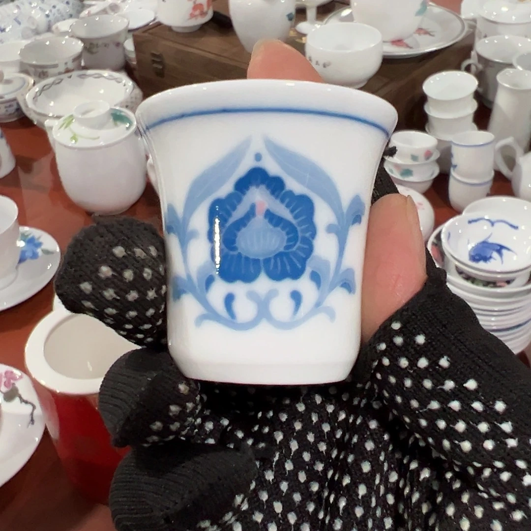 醴陵瓷直播供货基地40毫升手绘