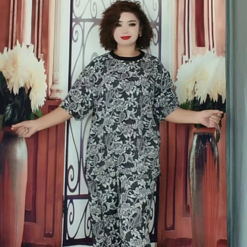 1234  女性一套（裤子+上衣）