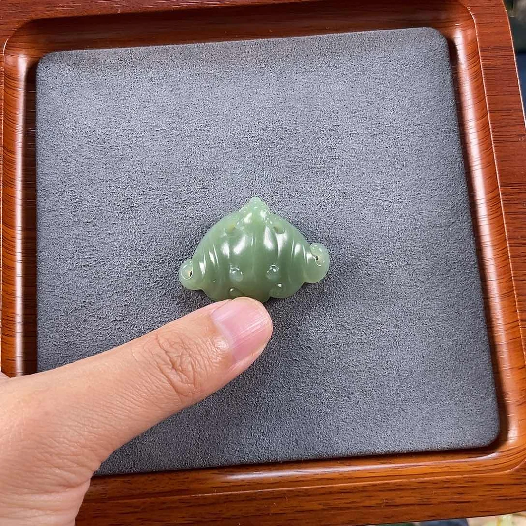 和田玉未镶嵌吊坠(不含链)廿**W