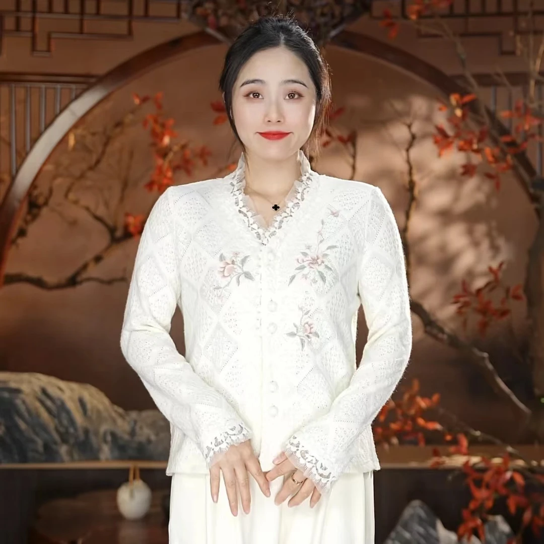 锦缠绊春季新款国风刺绣拼接纱边打底衫6732