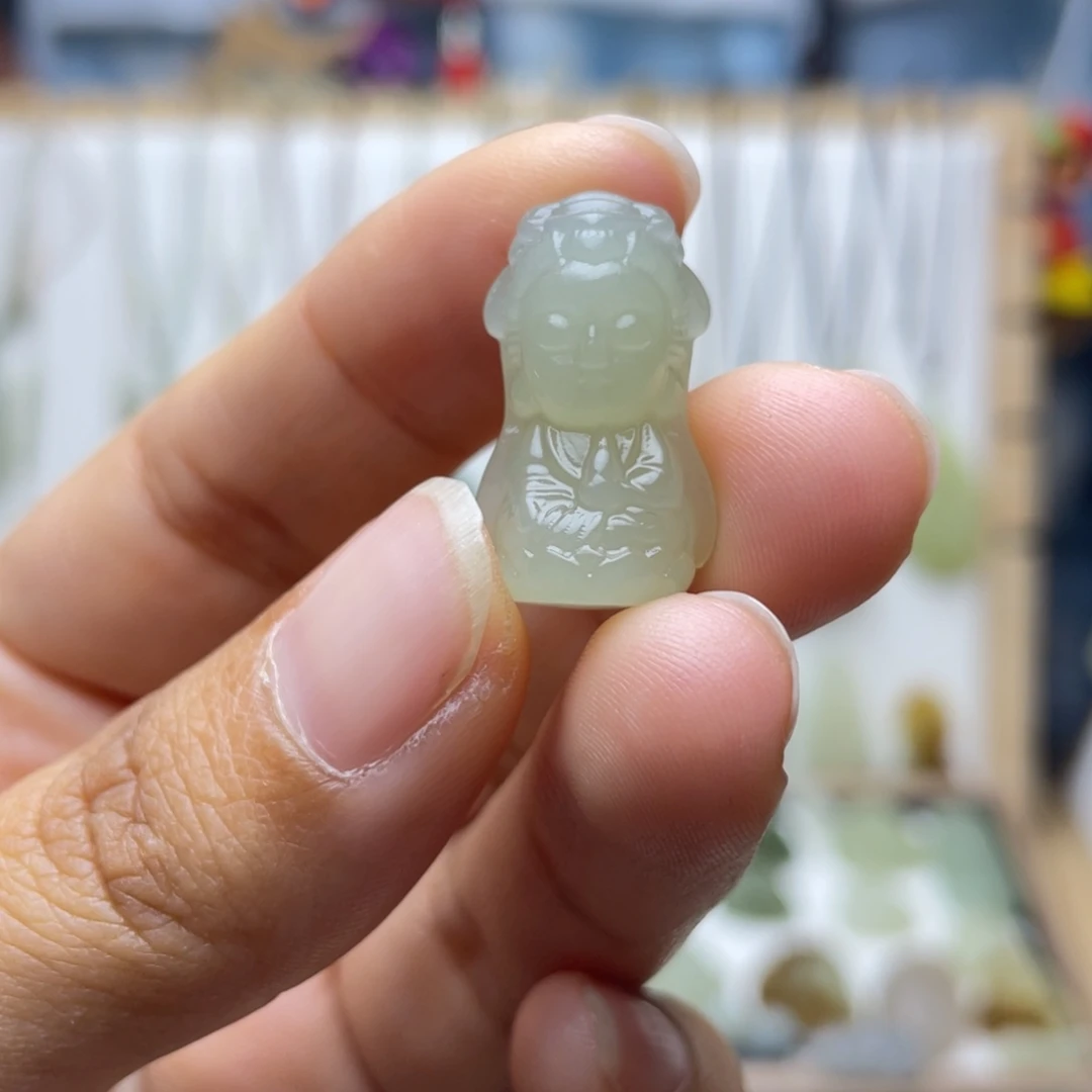 和田玉未镶嵌吊坠(不含链)