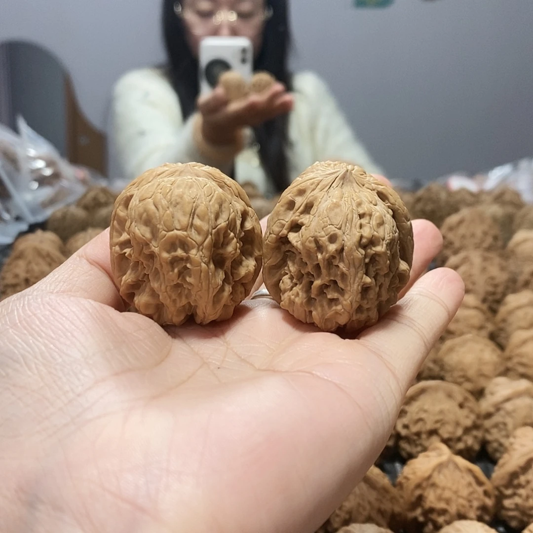 吊坠文玩核桃门墩36磕