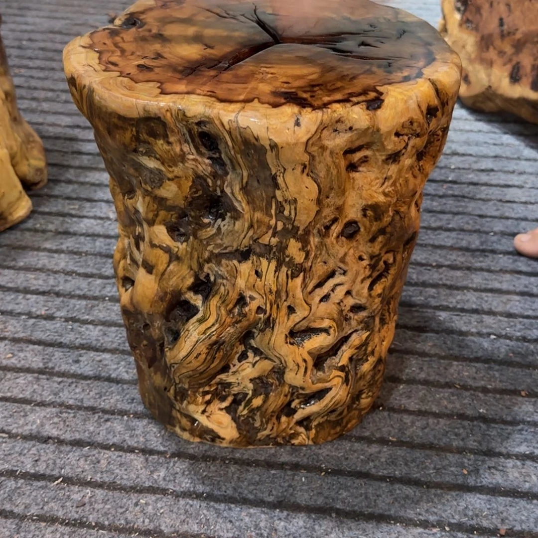 鲸***烈龙纹鸡心枣木手工艺品