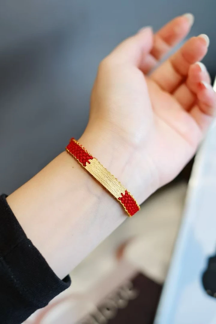 【浩瑜珠宝】18k金红绳手饰*纯手工编织 多样性发其一