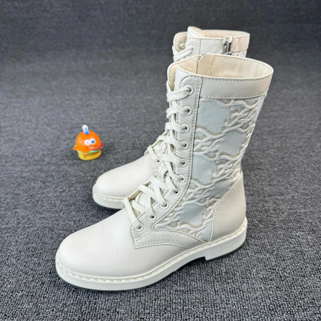 95新 FENDI/芬迪 F芬迪米色老花短靴 35 HB1060