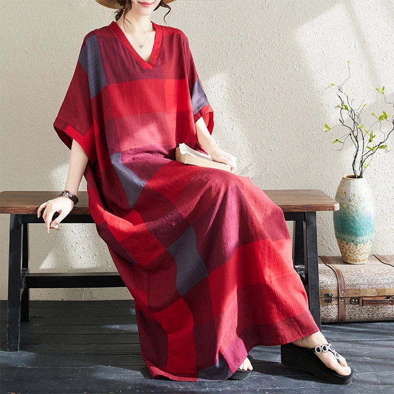 度假风旅游V领复古花色长裙女2025夏季款大码宽松棉麻遮肉连衣裙