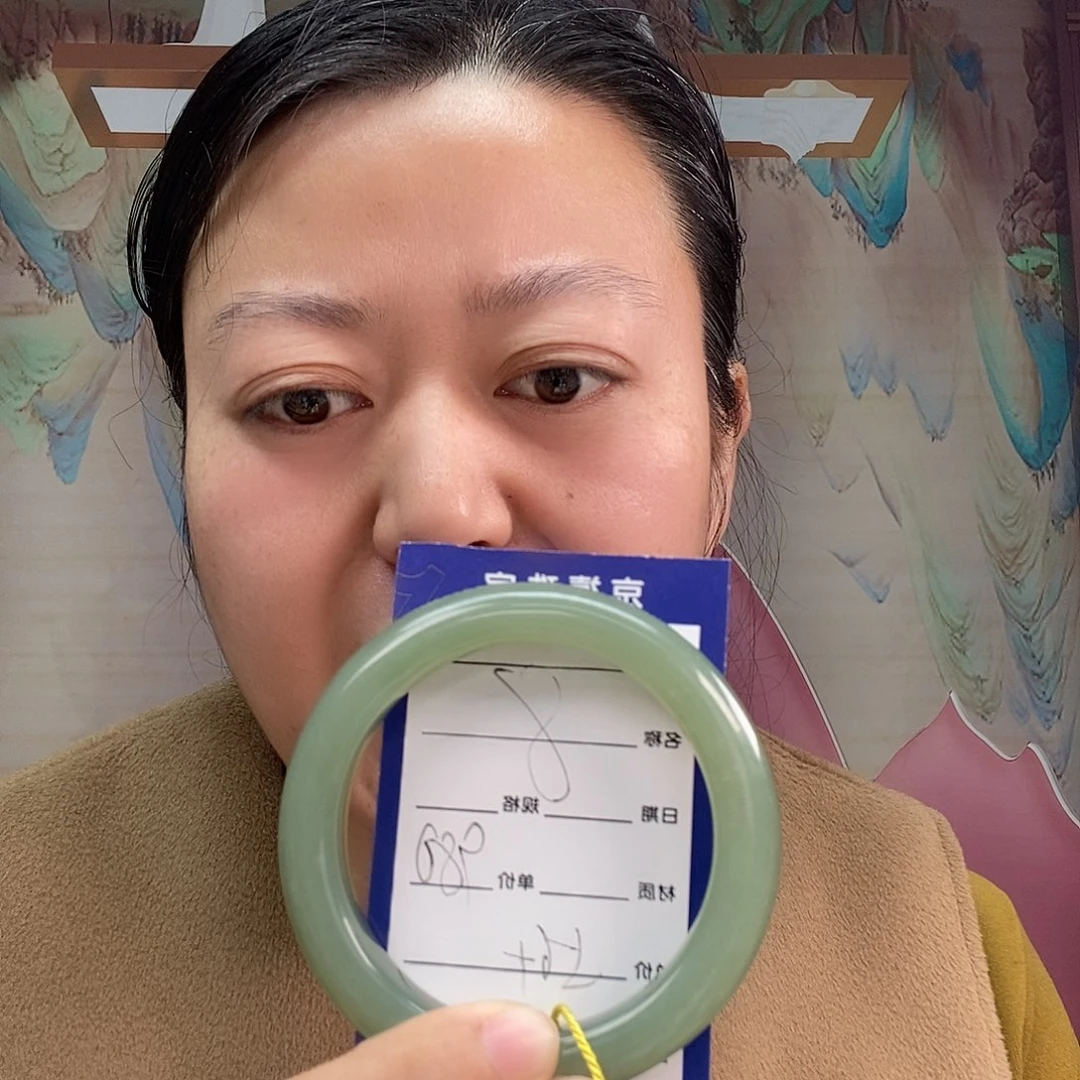 和田玉手镯未镶嵌随**然