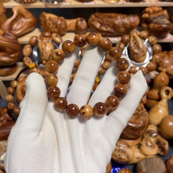 柏木（崖柏）九**九太行崖柏瘤疤1.2手串