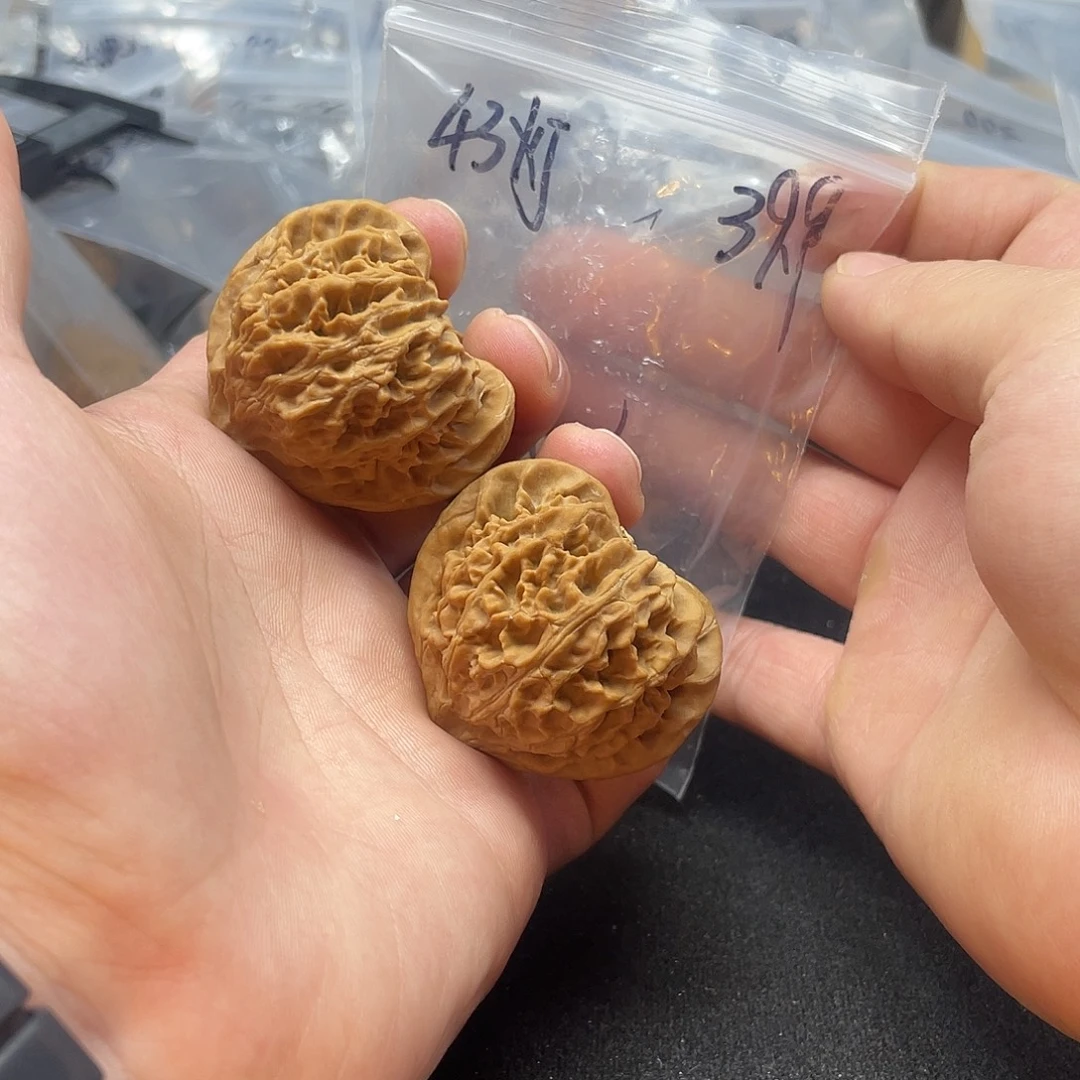 把件文玩核桃宫灯