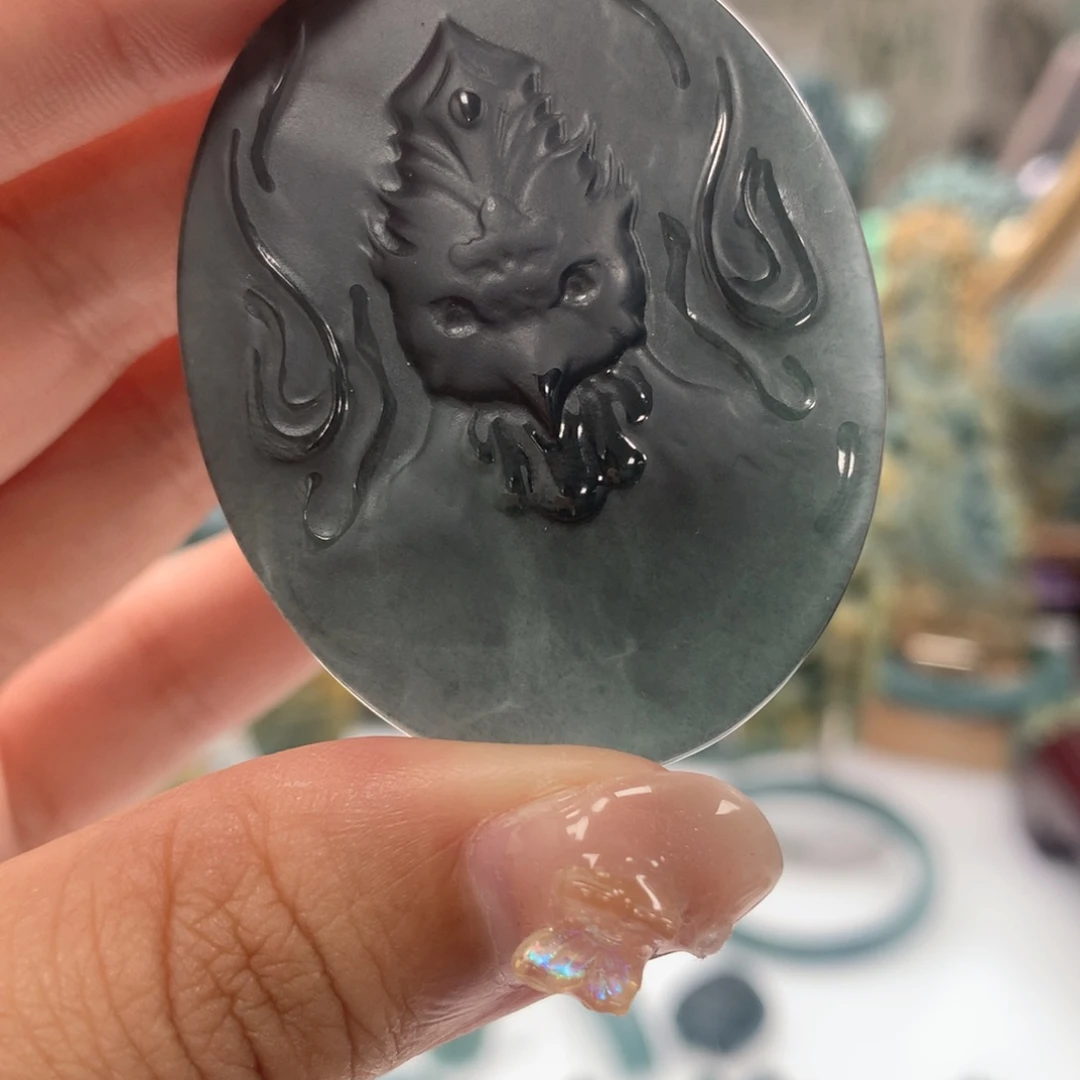 颈饰未镶嵌翡翠天然翡翠