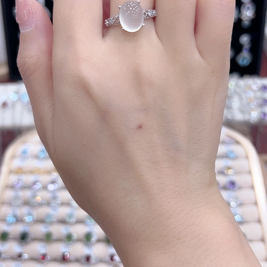 银S925镶嵌戒指水晶