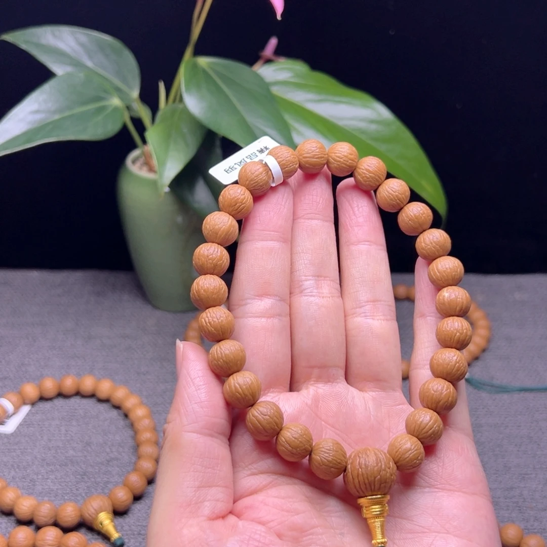 不****吊坠猴头核桃凤羽