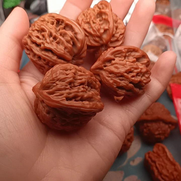 文玩核桃吊坠组合