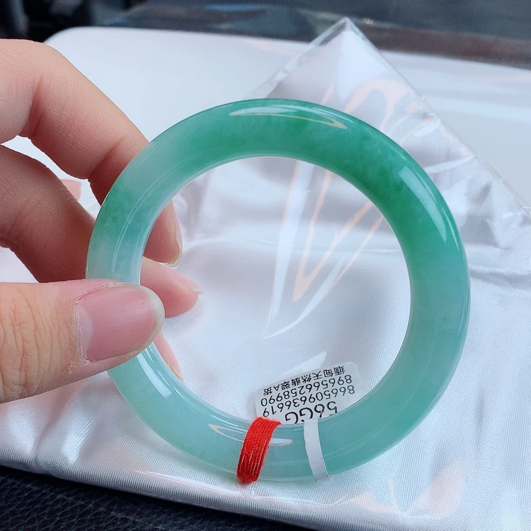 翡翠手镯未镶嵌天然缅甸翡翠A货手镯