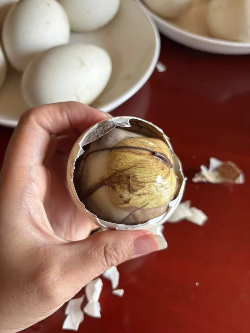 21天活体胎鹅蛋活珠子喜蛋鹅毛蛋鲜营养农家散养活