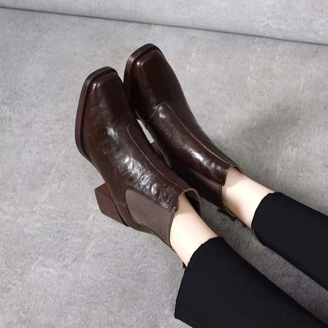 美拉德复古棕色羊皮短靴5公分英伦风马丁靴秋冬中跟真皮瘦瘦靴子