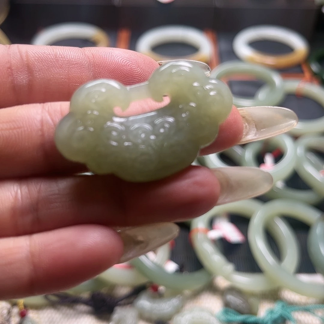 和田玉吊坠未镶嵌宋*头