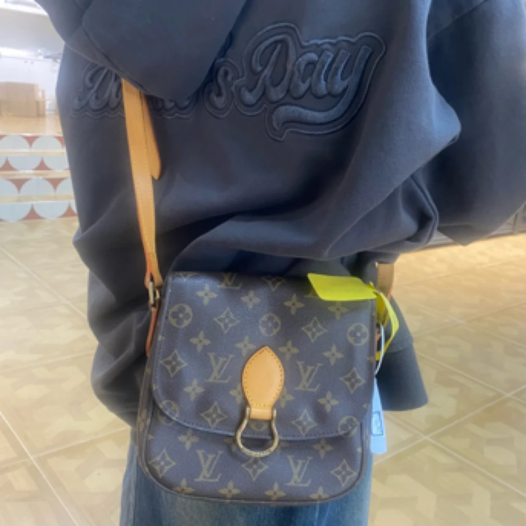95新 LouisVuitton/路易威登 95新 路易威登马蹄包换植鞣革