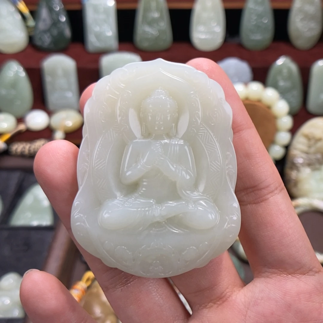 和田玉（糖玉）未镶嵌颈饰