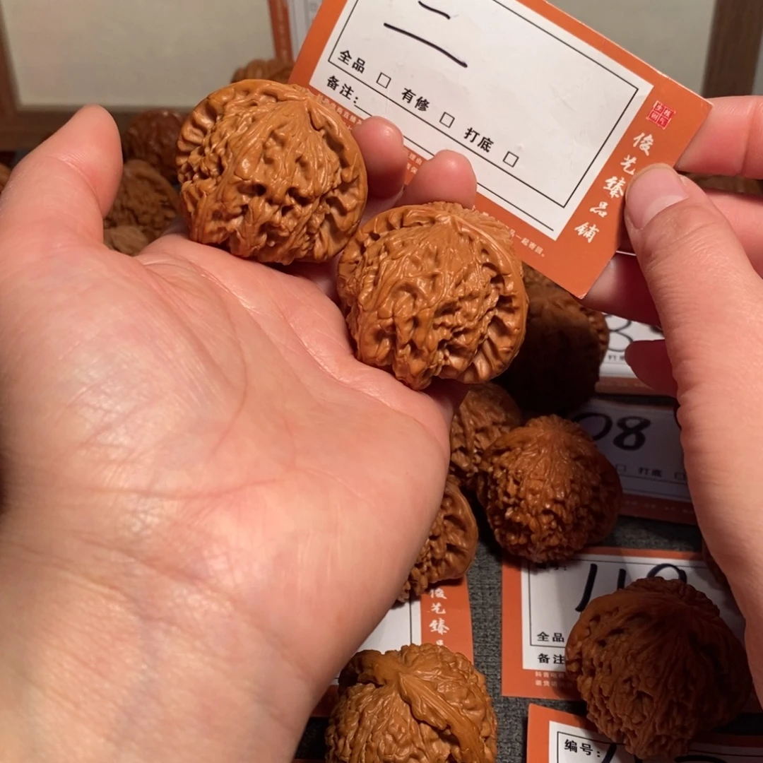 文玩核桃把件42白狮子二