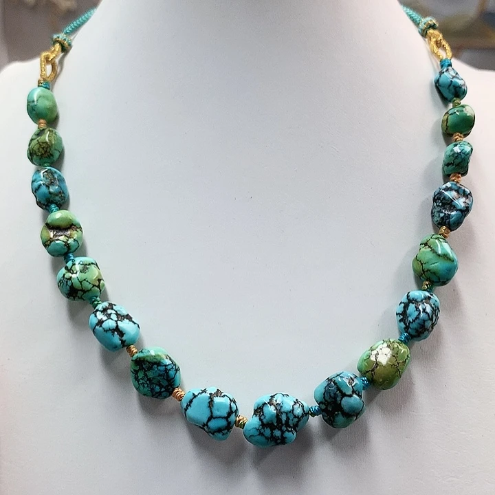 未镶嵌绿松石珠宝奇石