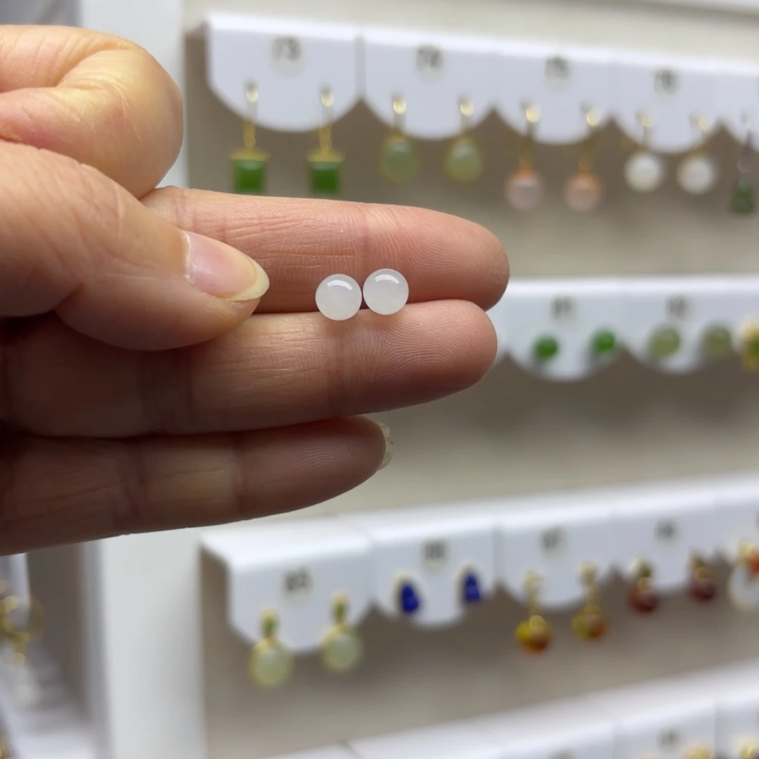 和田玉银S925镶嵌耳饰6mm