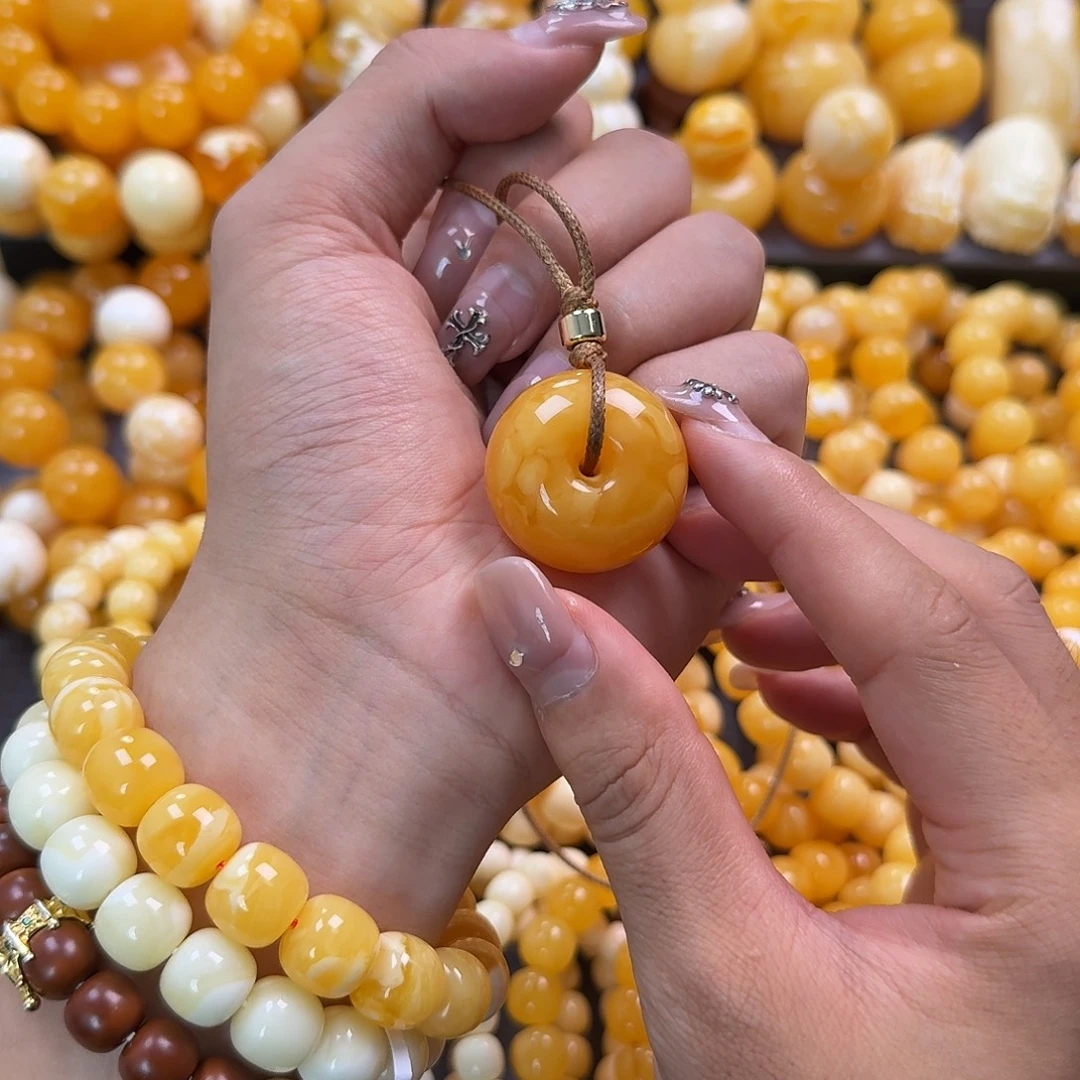 蜜蜡未镶嵌珠宝奇石12.9g