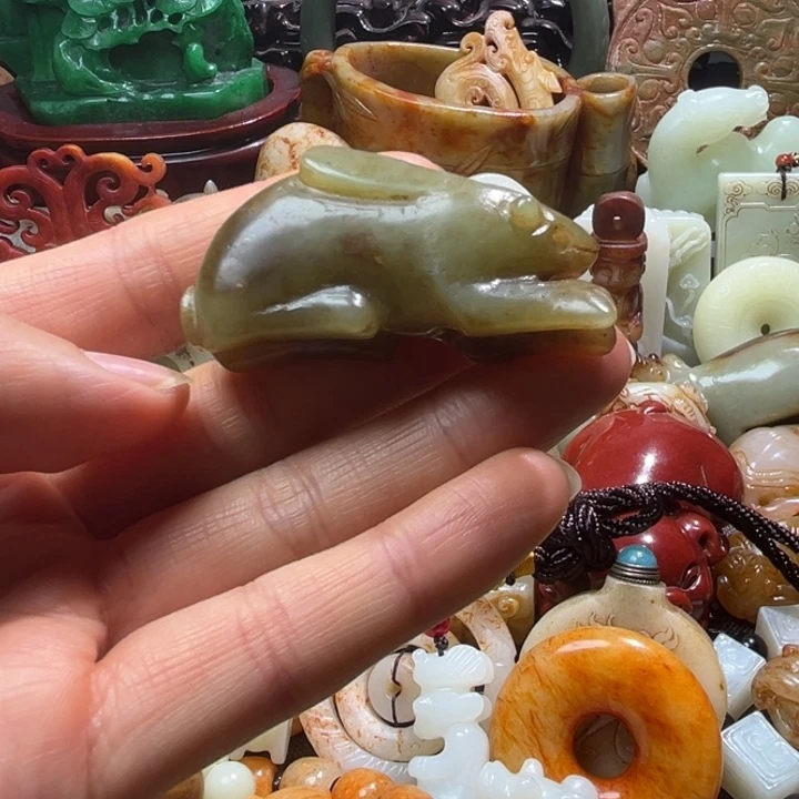 和田玉未镶嵌挂件