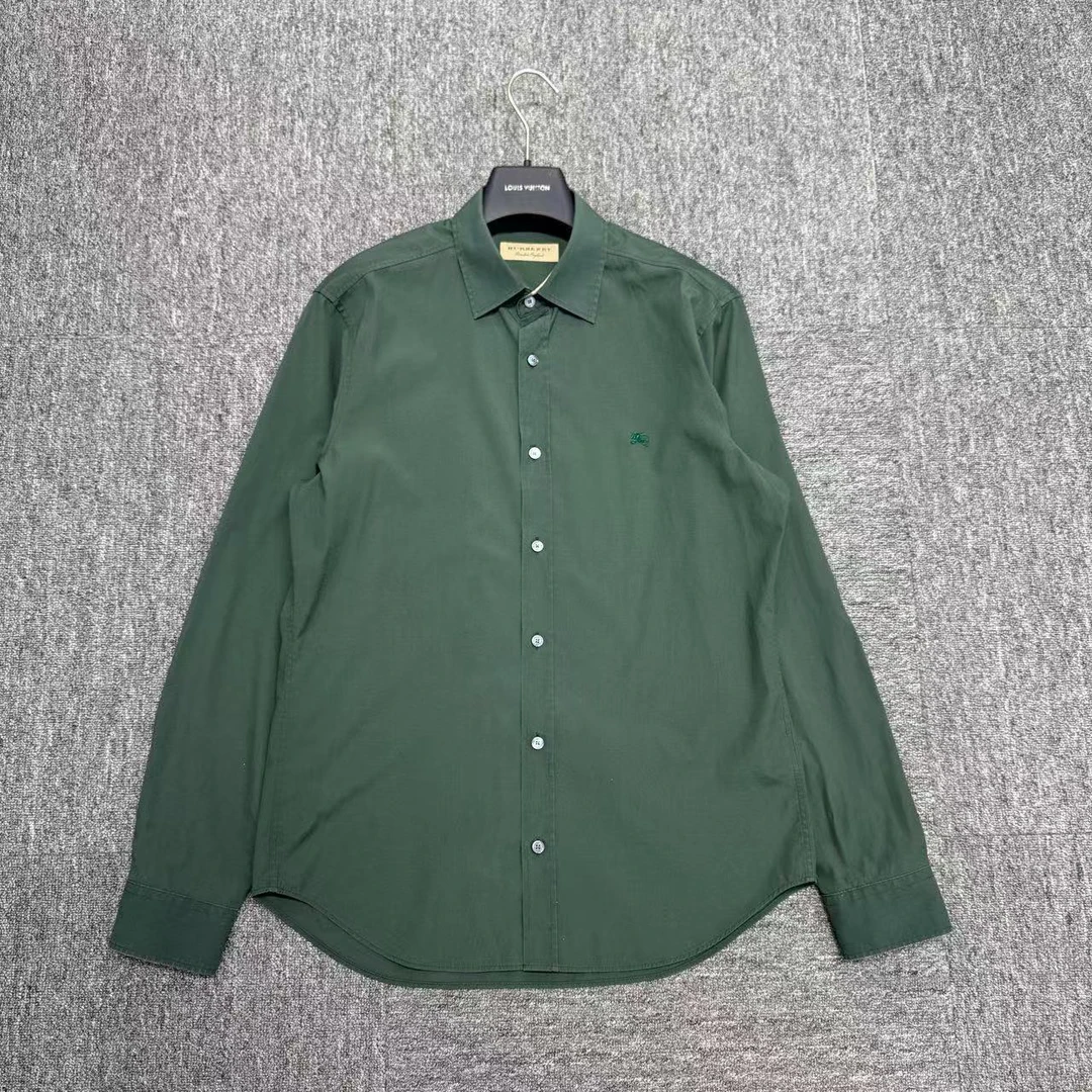 Burberry 战马刺绣衬衫/M码/98新/编码12348