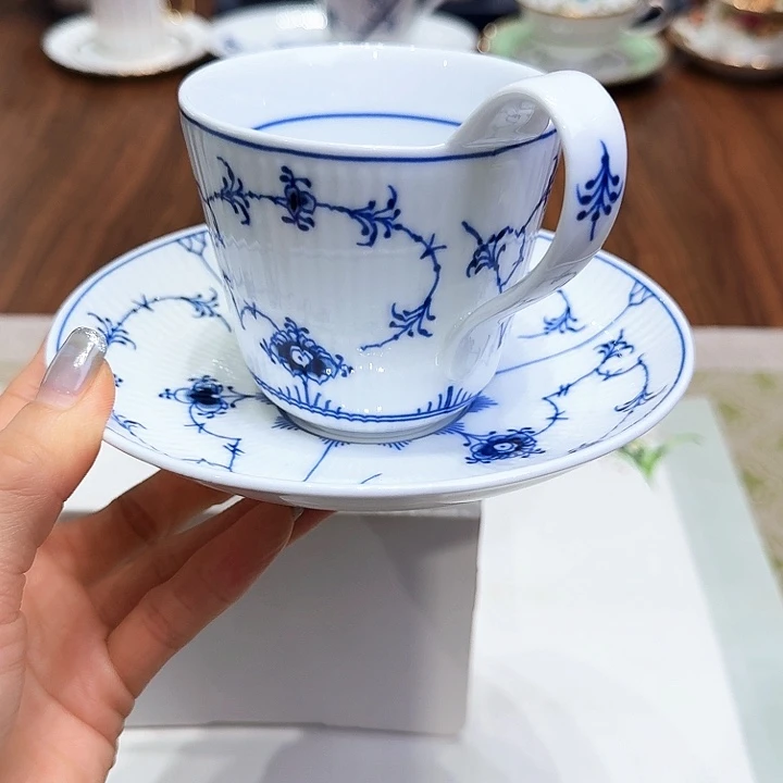 瓷片杯子杯子杯子水杯杯子水杯