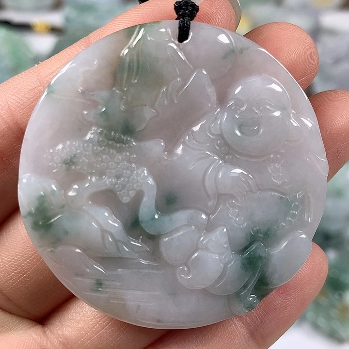 翡翠未镶嵌颈饰山水逍遥佛福利