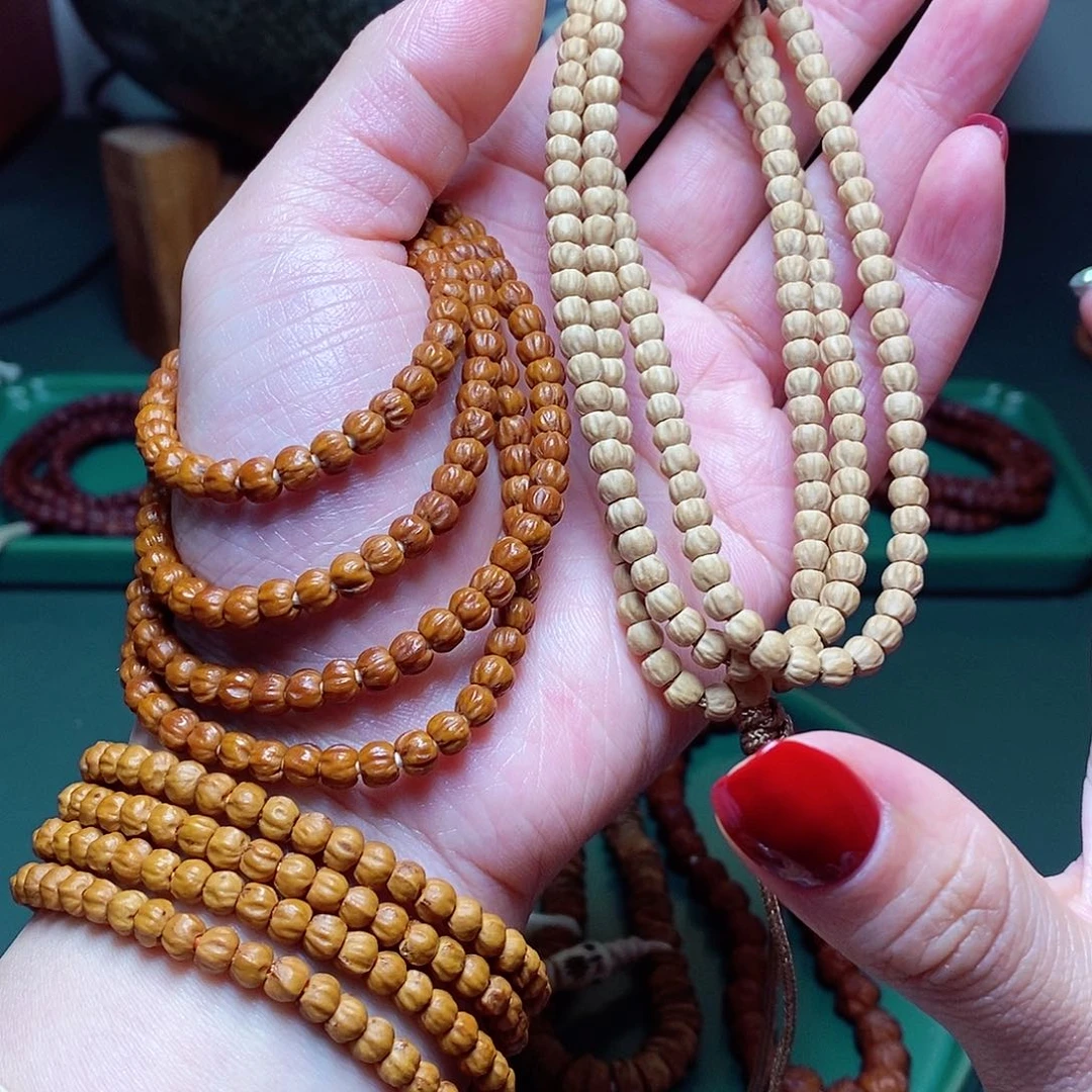 柏香籽/百香籽吊坠67.7