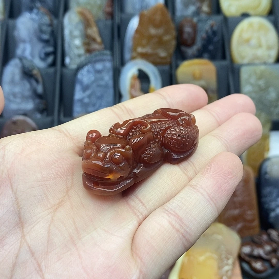玛瑙/玉髓吊坠(赠链)未镶嵌吊坠
