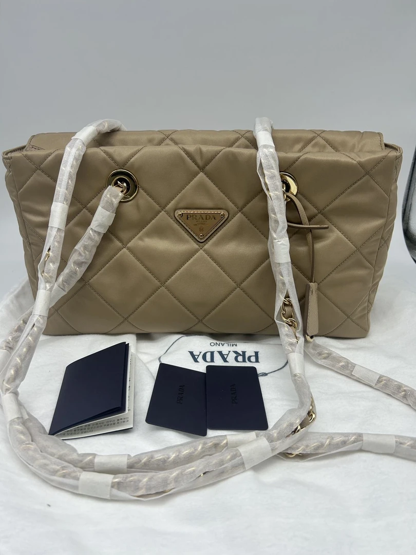 Prada/普拉达 单肩包 新款尼龙单肩包 ly6235/2511