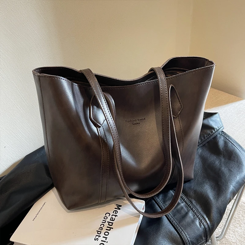 简约复古托特包包包女2025新款秋冬大容简约条纹女大容量教师尼龙