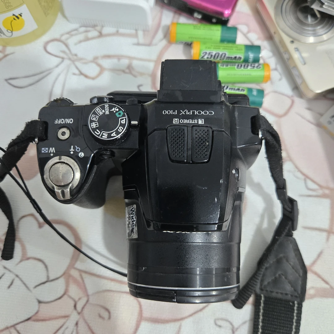 9新 Nikon/尼康 P100长焦多滤镜26x光学1000万像素人景适用
