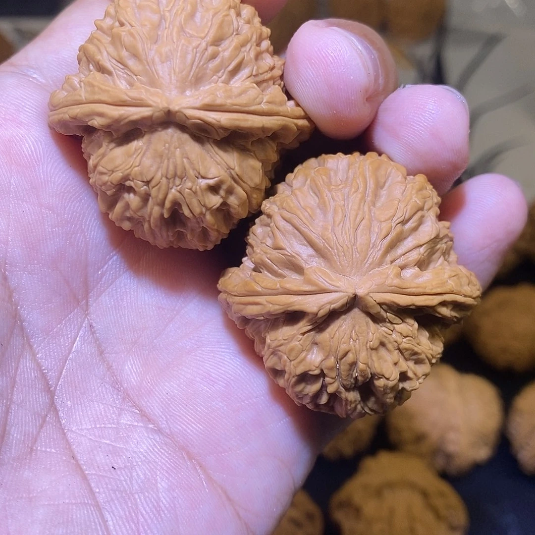 文玩核桃把件三角白025