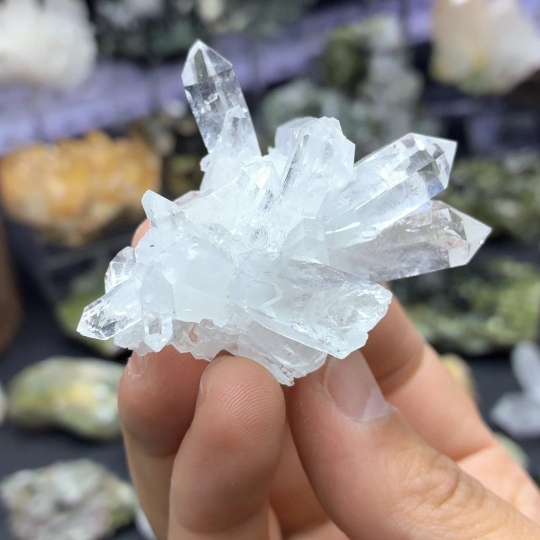 石材超美白水晶簇