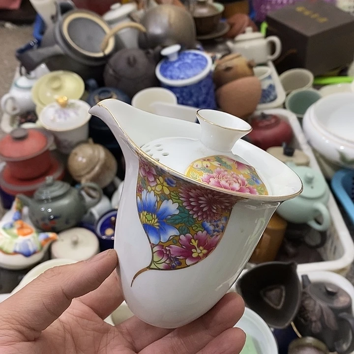 陶瓷艺术品及陶瓷制品