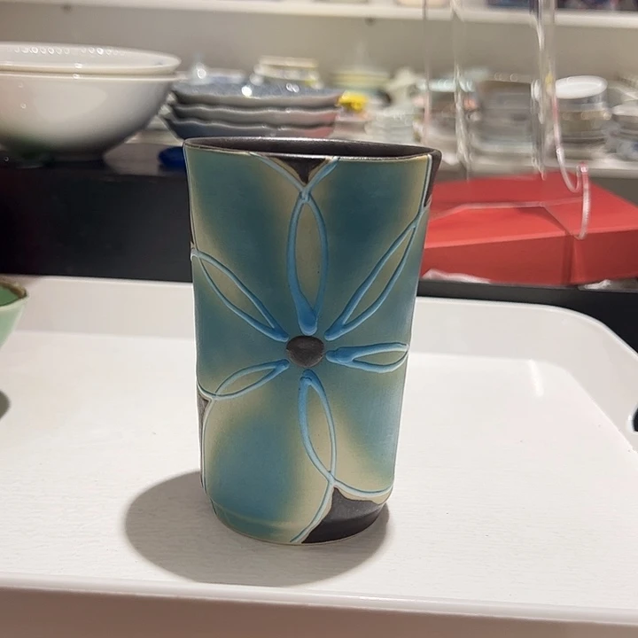 露***味瓷立体浮雕花花大大陶杯子一个美美哒