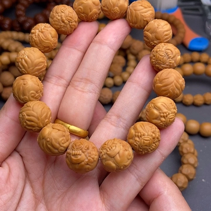 猴头核桃手串0****r16抓钱貔貅