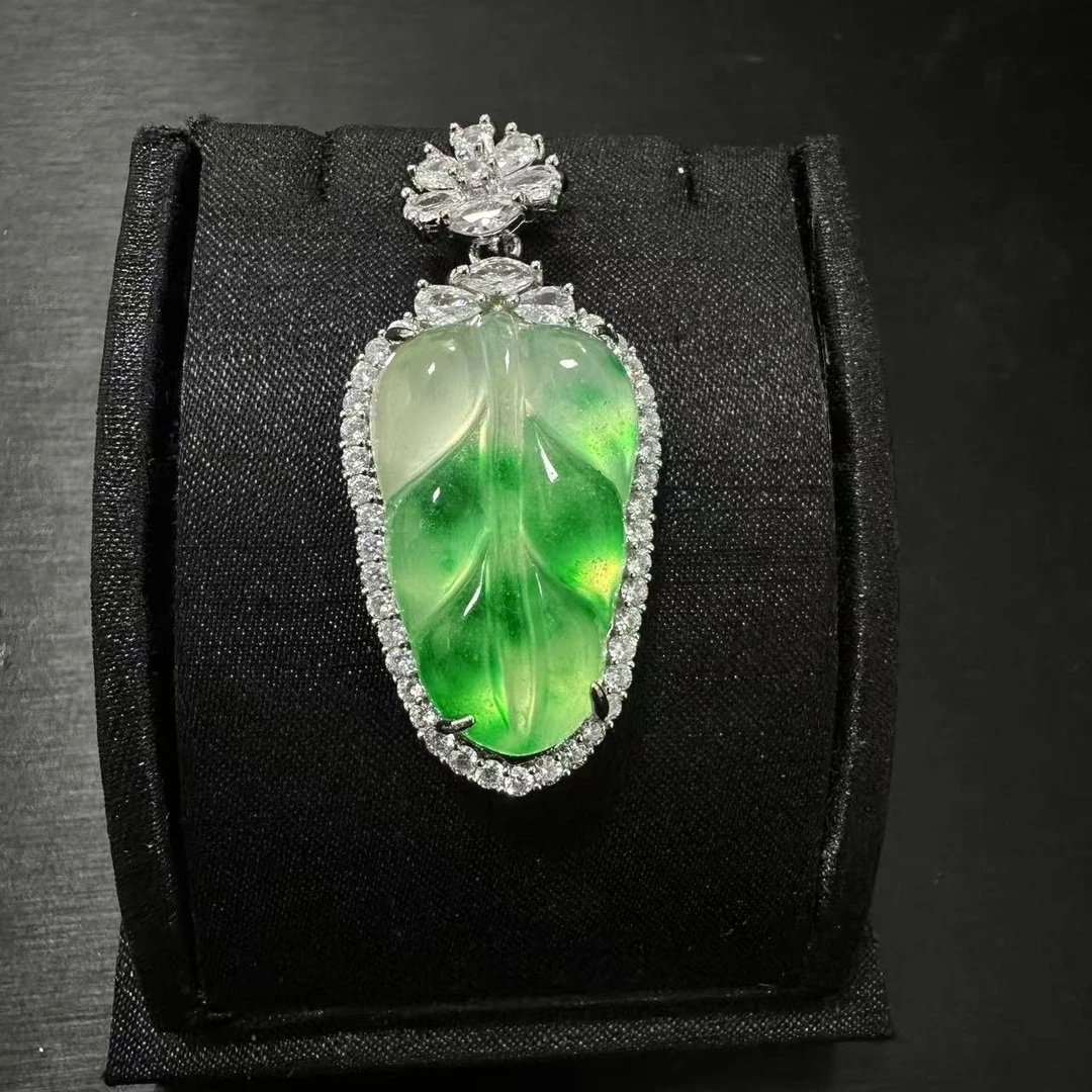 天然缅甸A货冰飘绿金枝玉叶吊坠