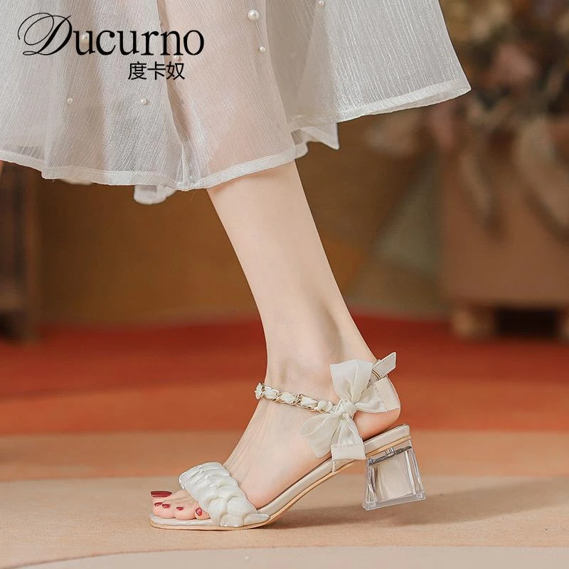 粗跟蝴蝶结凉鞋女2025夏季仙女风配裙一字带链条透明跟法式高跟鞋