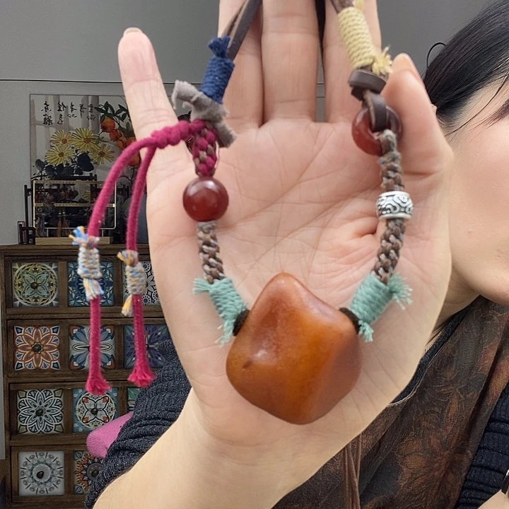 蜜蜡项链未镶嵌项链