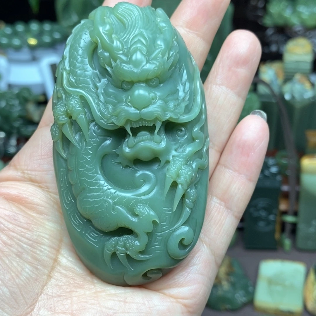 岫岩老玉（透闪石质玉）未镶嵌把件